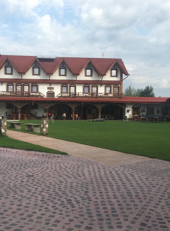 Pensiunea La Nise Simbata de Sus Exterior photo