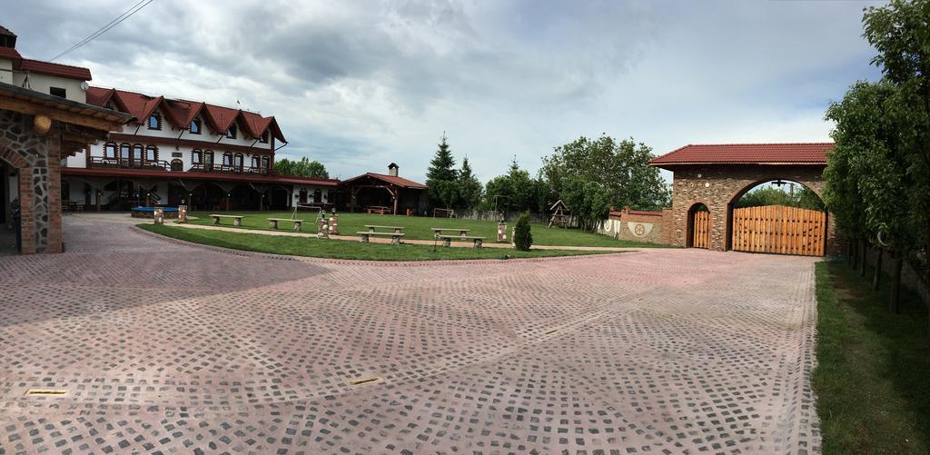 Pensiunea La Nise Simbata de Sus Exterior photo